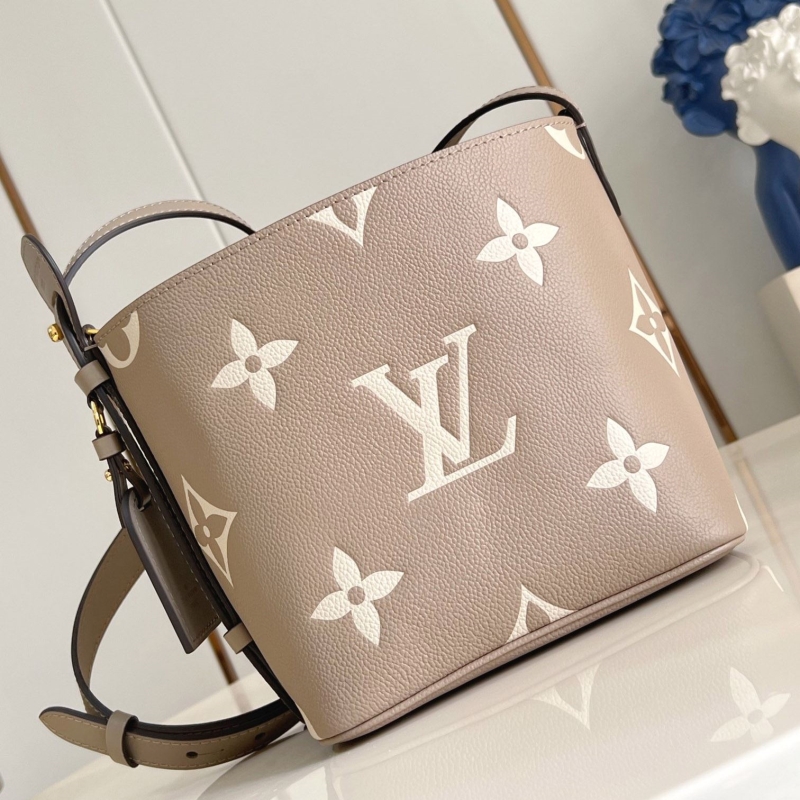 LV Shopping Bags